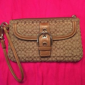 Classic coach wristlet